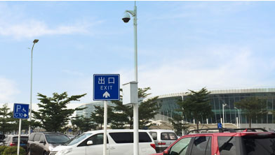 多目拼接全景網絡攝像機